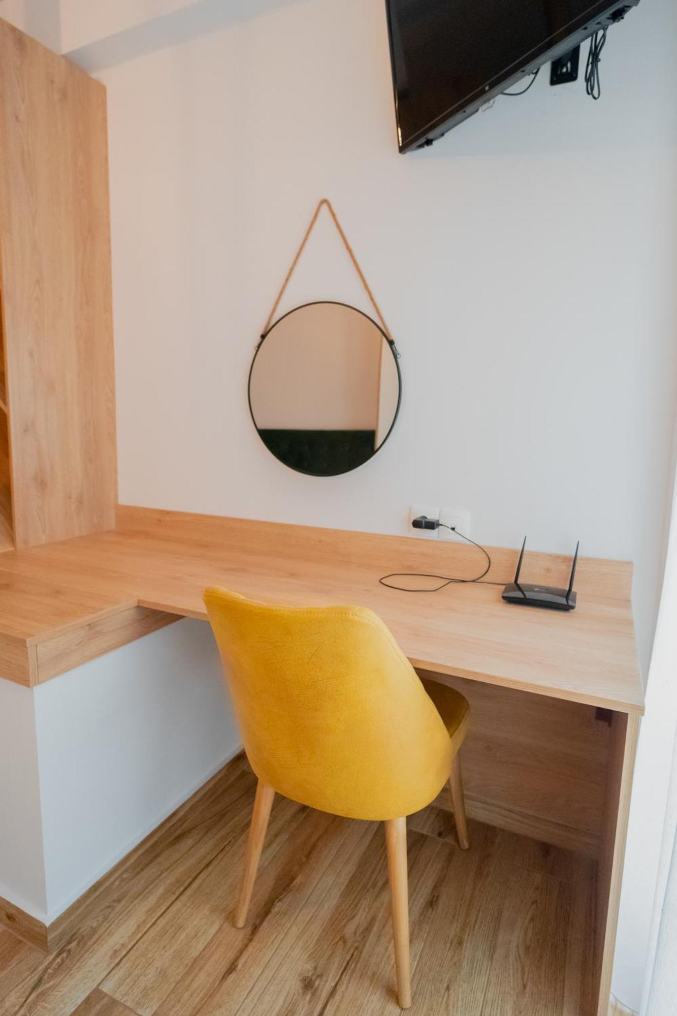 Ethra Suite 1 볼로스 외부 사진